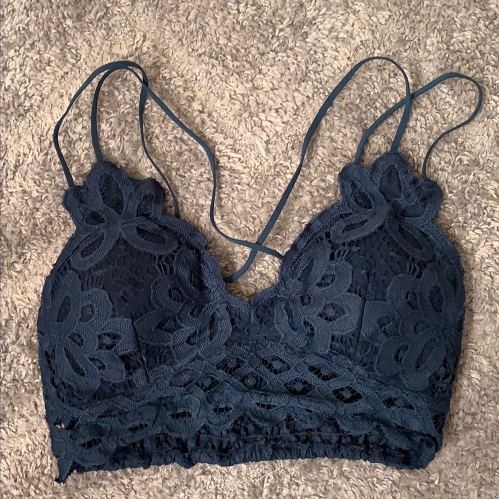 Scallop lace bralette
